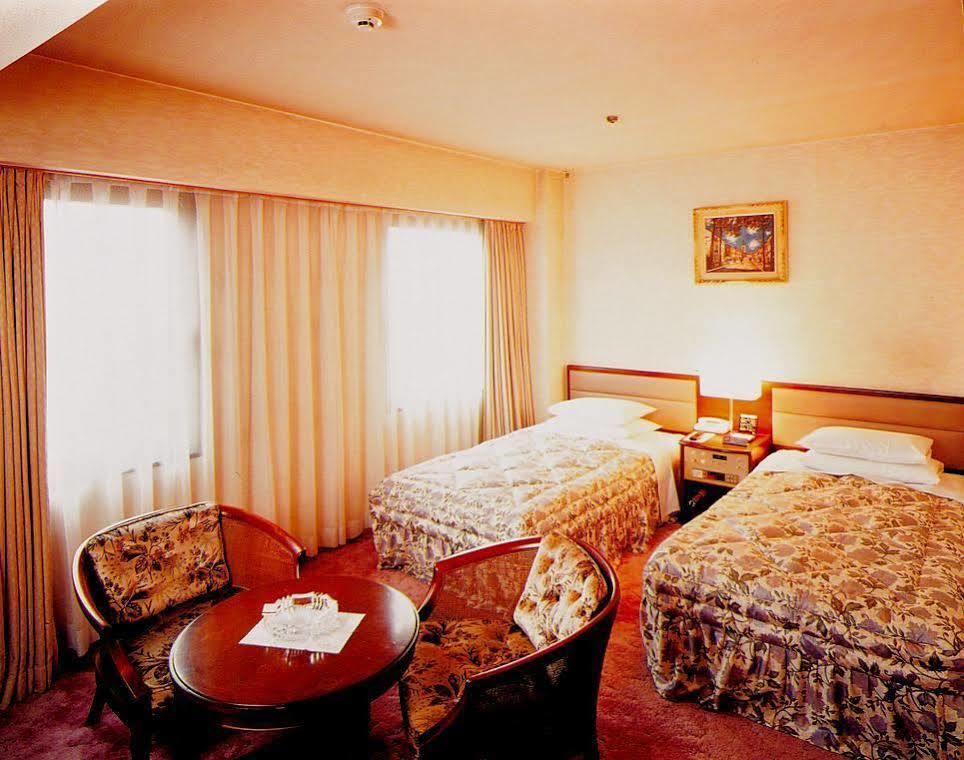 Hotel Route-Inn Grand Tokyo Toyocho Exterior photo